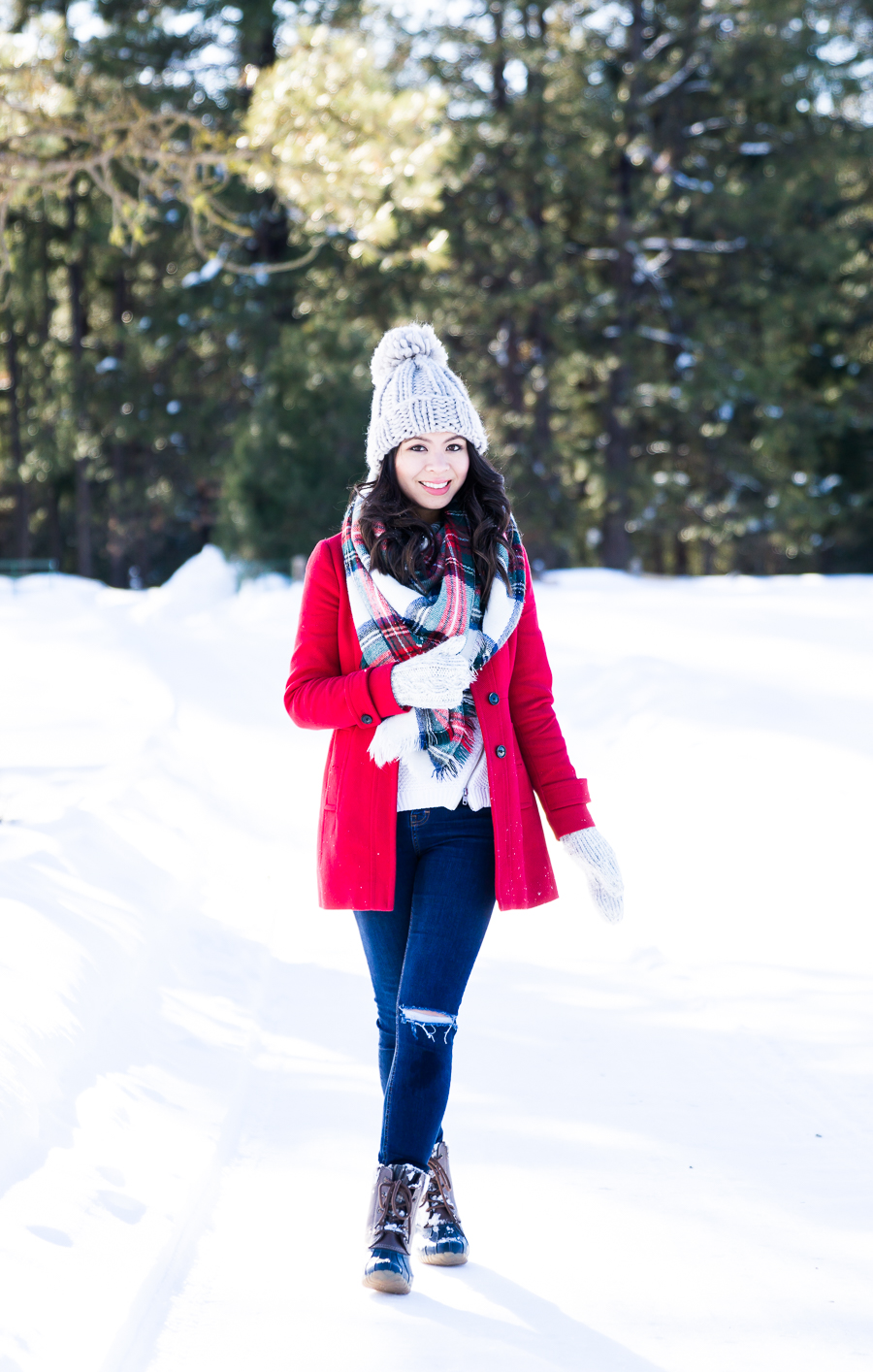 How to make duck boots look cute, plaid blanket scarf, pom pom beanie, cute winter outfit, petite fashion blog